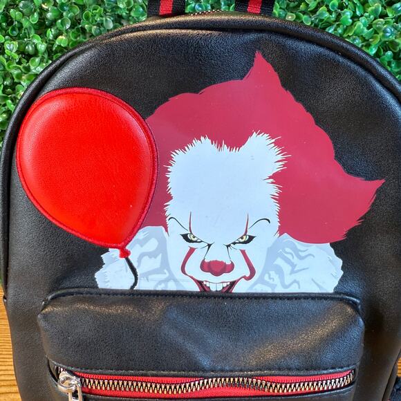 IT Chapter Two Pennywise Mini Backpack Time to Float 12" x 9" Halloween Cosplay - Picture 7 of 12